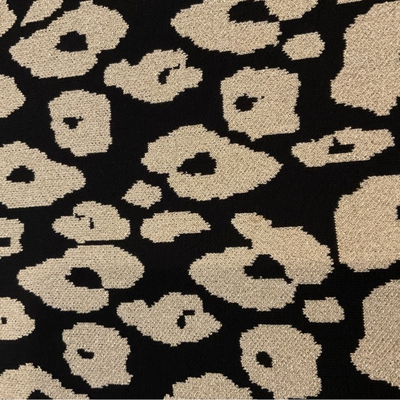 Chelsea & Theodore Festive Animal Print Dolman sleeve sweater/dress Size XL - Picture 9 of 10